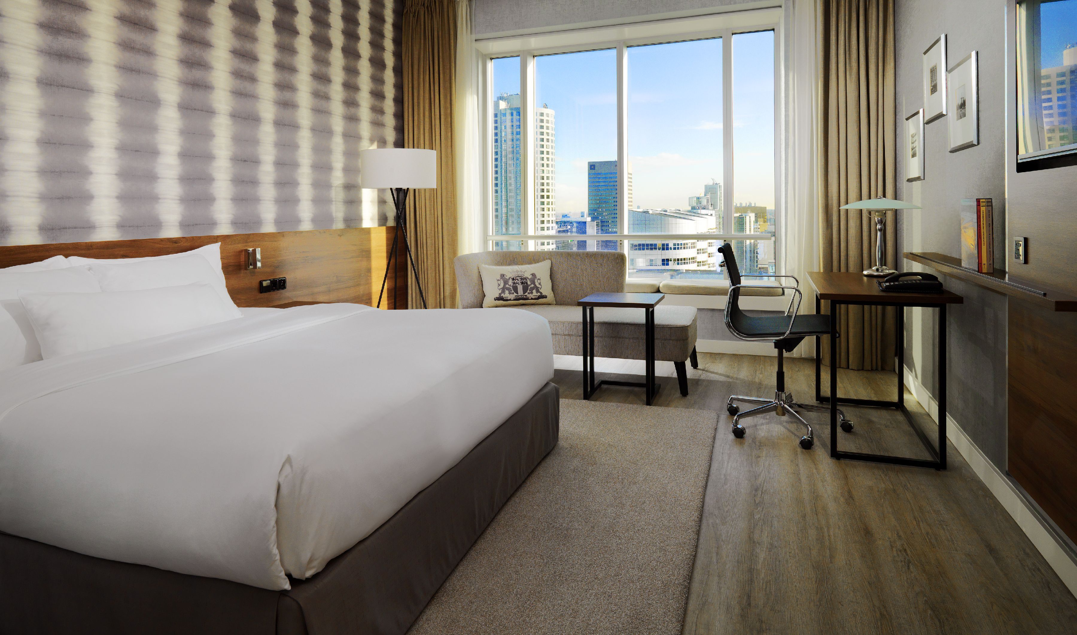 Luxury hotels in rotterdam