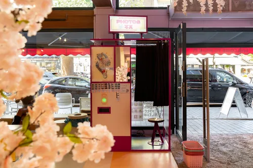 Pink Japanese-style photobooth inside Nishi in Rotterdam city centre.