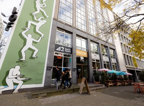 Photo: front entrance of 42workspace, tech co-working space at Schiedamse Vest in Rotterdam.