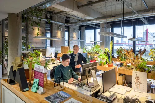 Photo of people at the Superuse Studios offices in Rotterdam's circular hub BlueCity