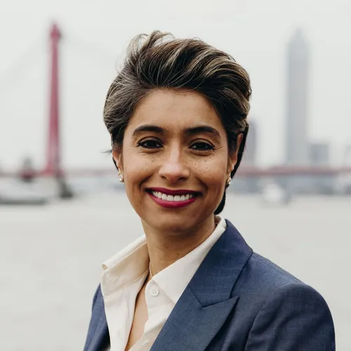 Portret photo of Karina Valencia van Deventer