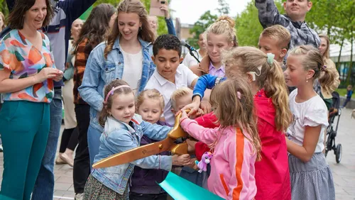 Rotterdam Collaboration for Change project photo: children with cochlear implants