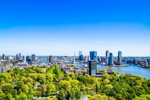 Rotterdam skyline 