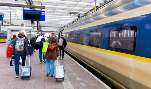 Photo of people arriving at Rotterdam Centraal Station