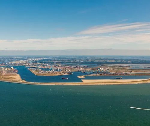 Aerial photo of the Maasvlakte II