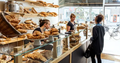 Fresh bread and pastries on display inside Jordy’s Bakery in Rotterdam.
